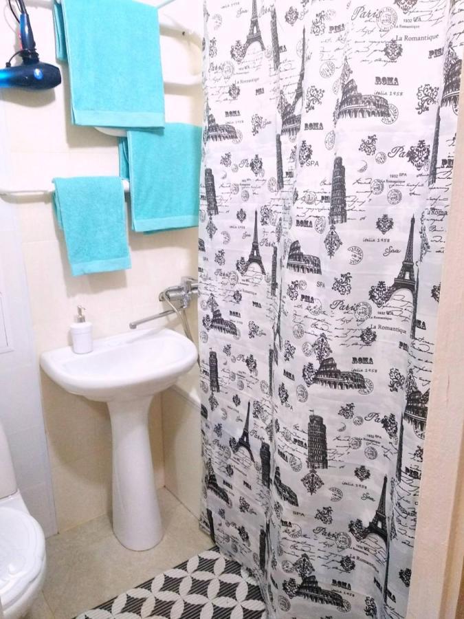 Светлые Апартаменты В 100М От Софиевского Парка อูมาน ภายนอก รูปภาพ